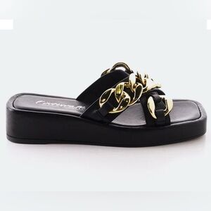 L’Intervalle Petrini Black Leather Sandal